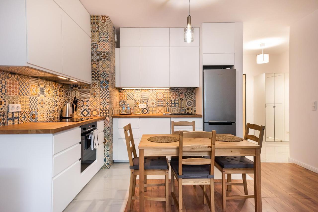Apartment Saska Kepa Bright