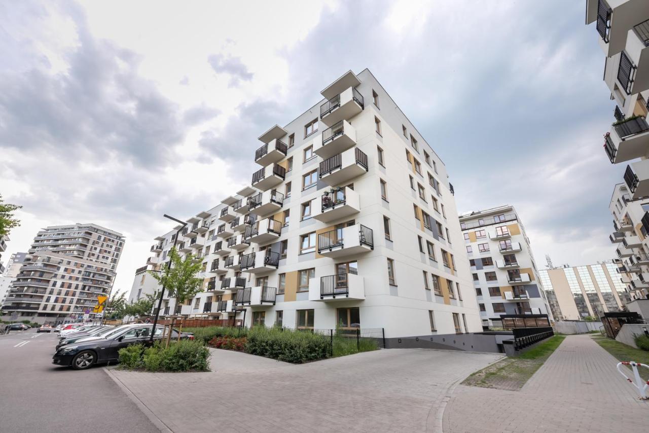 Apartment Saska Kepa Bright